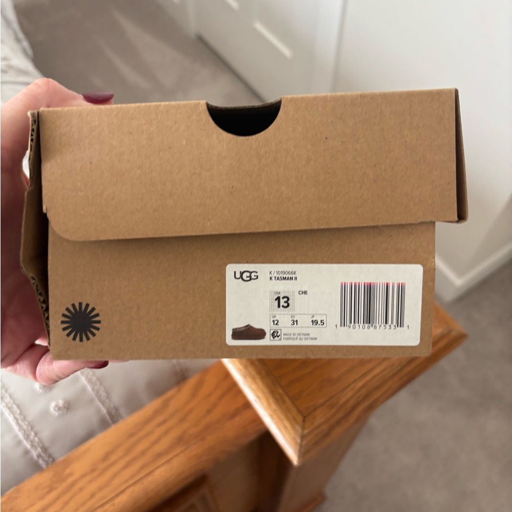 UGG Tan Shoe Box